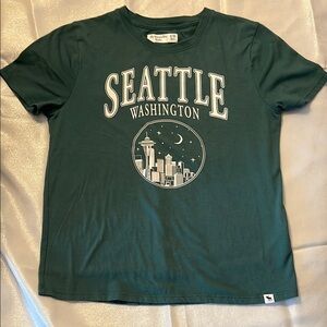 Abercrombie Kids Seattle Graphic Tee - Dark Green